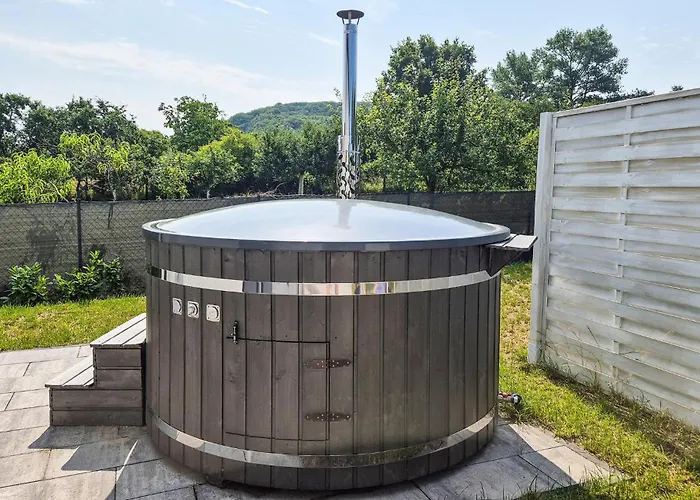 Gorgeous In Wapnica With Wifi Сasa de vacaciones