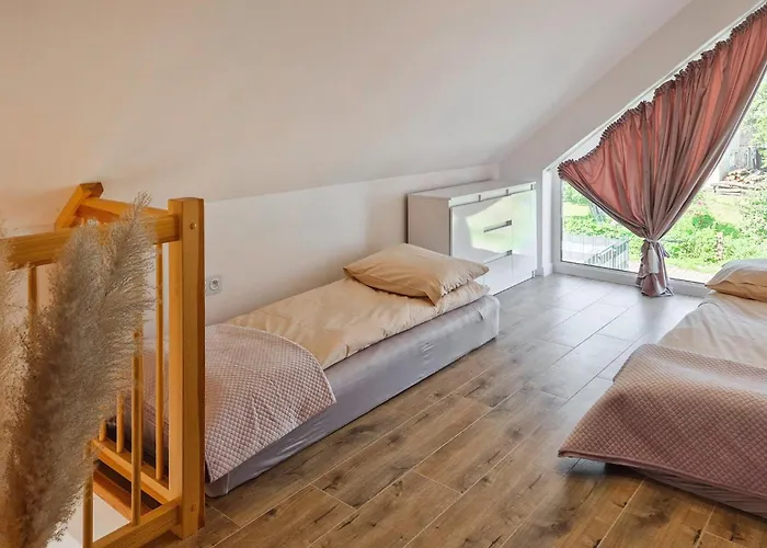 Gorgeous In Wapnica With Wifi *